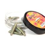przynęta Larva REVOL BAITS dł.35mm - kolor Kameleon Szary / zapach Ser-czosnek / 1szt.