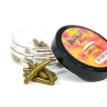 przynęta Larva REVOL BAITS dł.35mm - kolor Oliwkowa Perła / zapach Krewetka / 1szt.