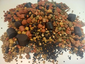 pellet zanętowy 12mm BESTFEED Mix Owocowy / op.0,8kg